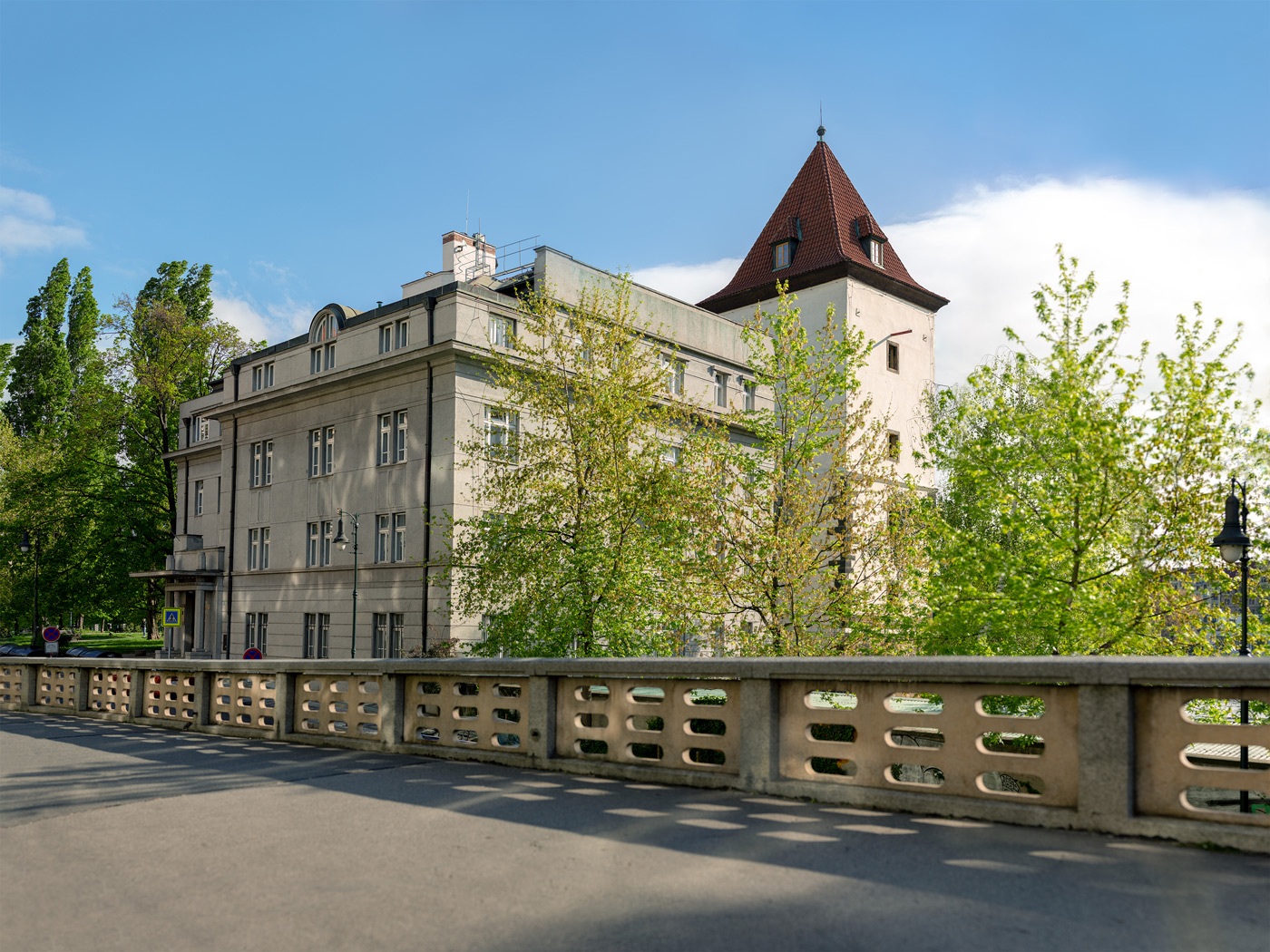 2020-01_domecek-2